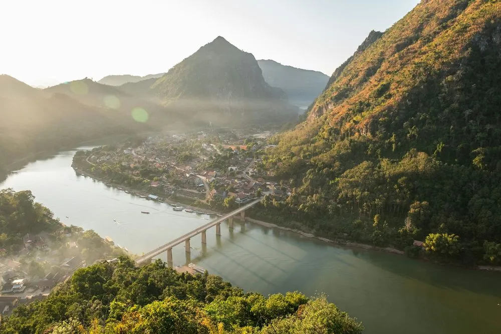 Laos from €505 Roundtrip: Scoot Flights from Athens